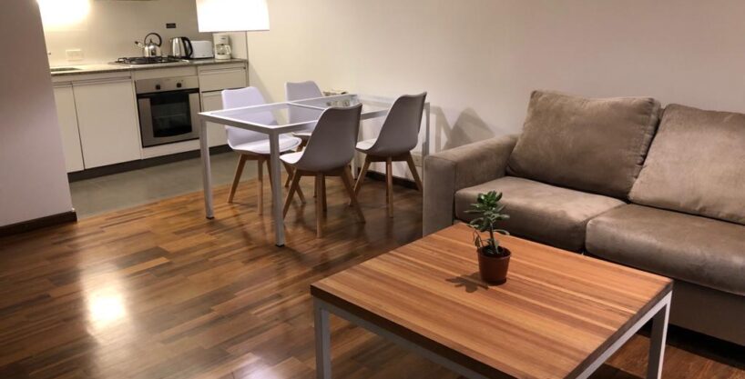 Departamento en Alquiler Temporario en 38 e/ 5 y 6, La Plata