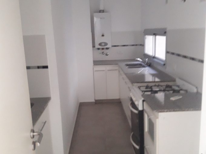 Departamento en Alquiler en 14 e 42 y 43, La Plata (ALQUILADO)