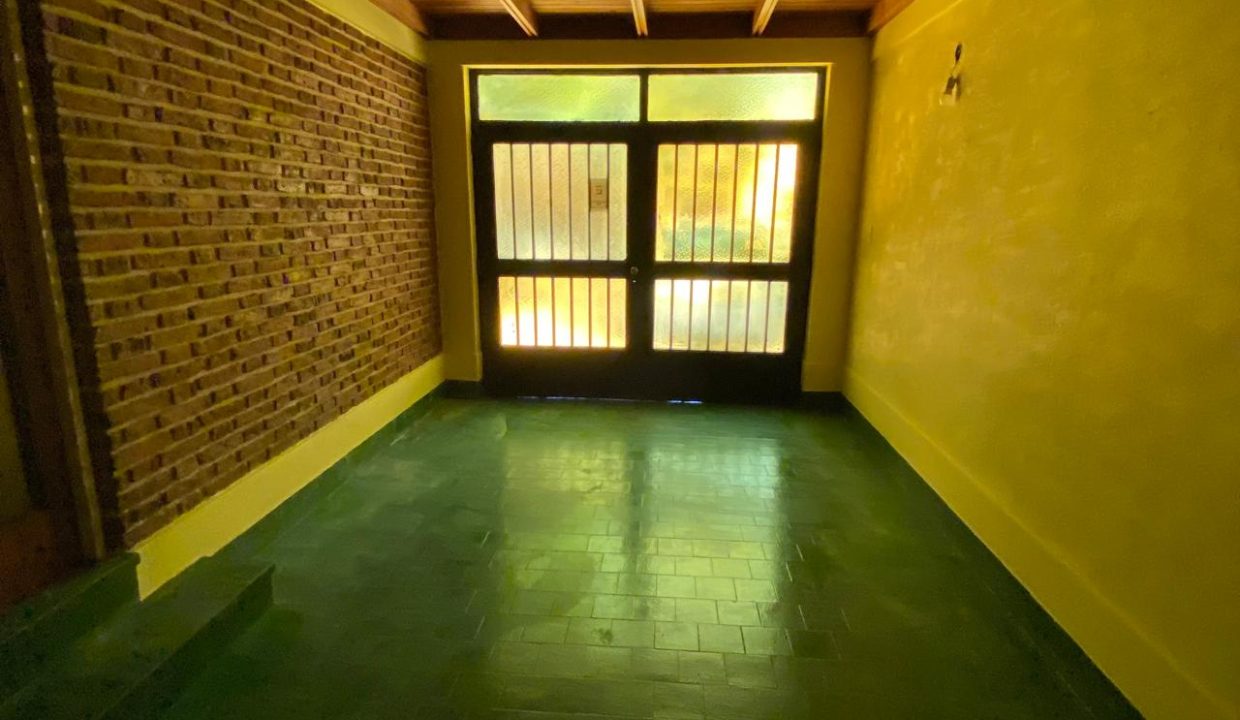 WhatsApp Image 2025-10-28 at 15.47.35