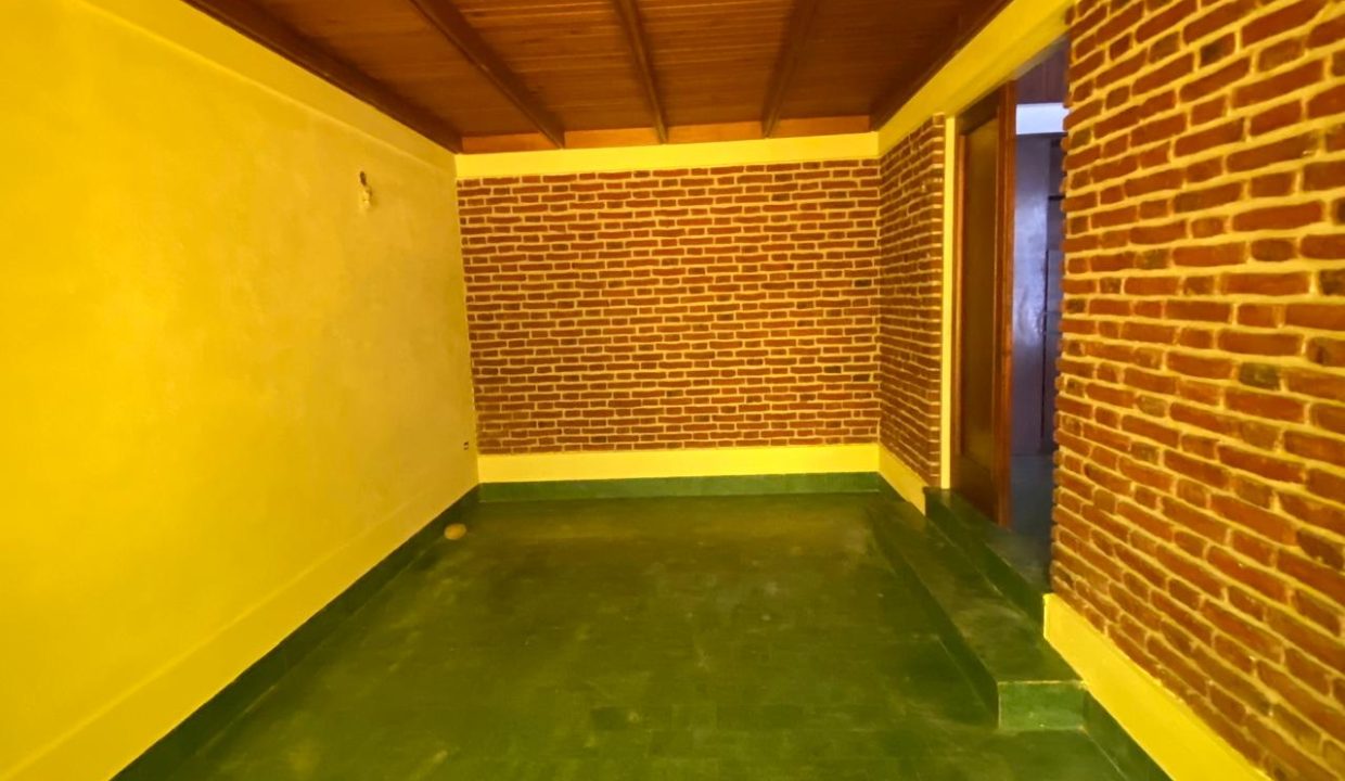 WhatsApp Image 2025-10-28 at 15.47.36 (1)