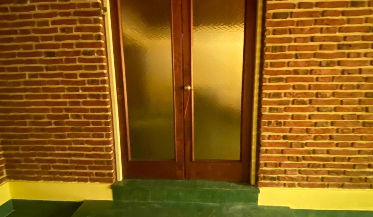 WhatsApp Image 2025-10-28 at 15.47.36