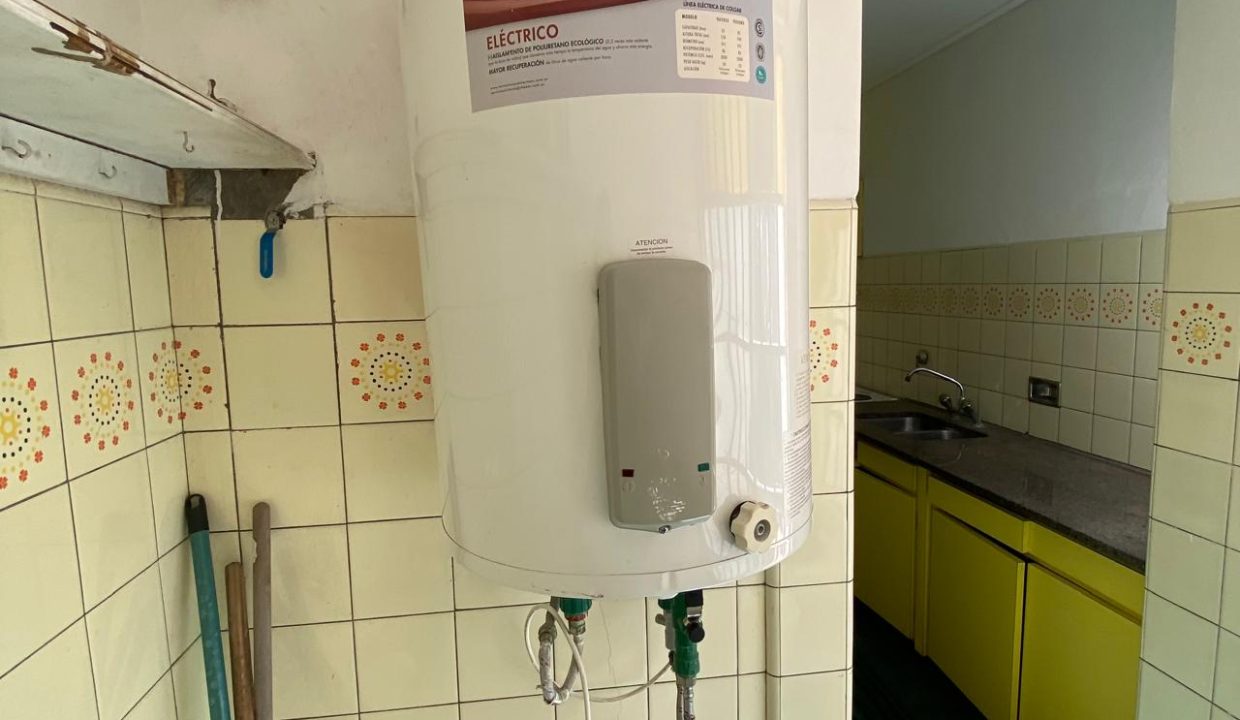 WhatsApp Image 2025-10-28 at 15.47.38