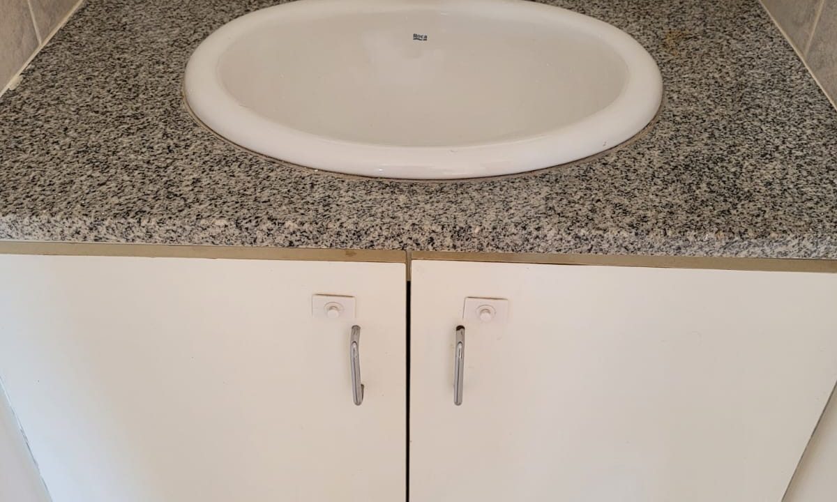 WhatsApp Image 2025-11-14 at 15.59.45 (1)