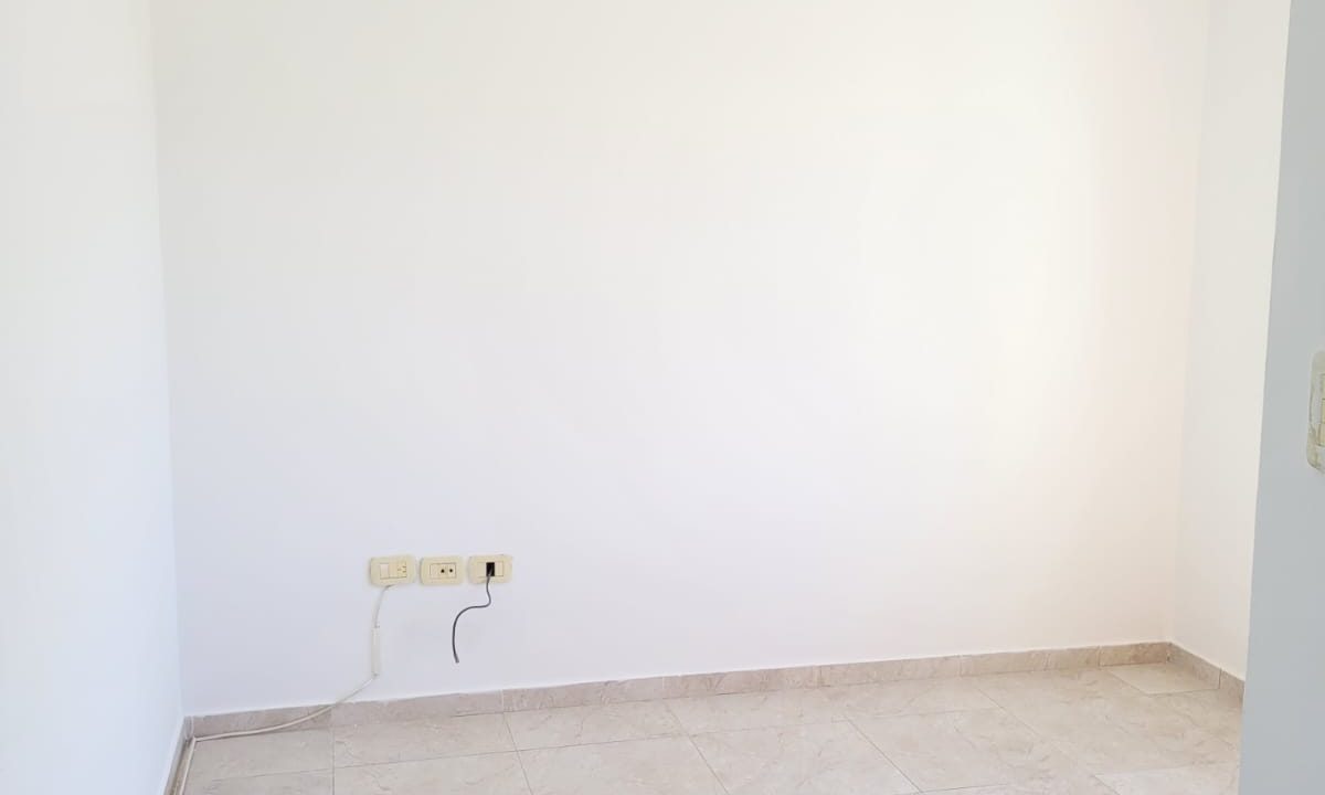 WhatsApp Image 2025-11-14 at 15.59.42 (2)